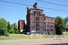 min 1058 8.jpg min 1058 8.jpg